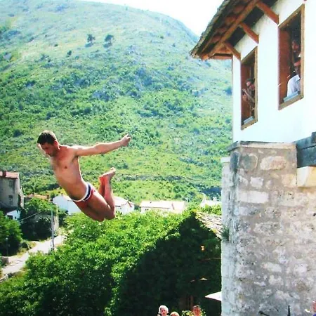 Tajra Nur بيت ضيافة موستار