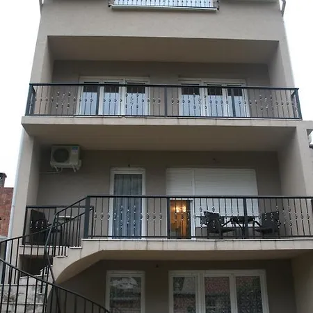 بيت ضيافة Tajra Nur 3*